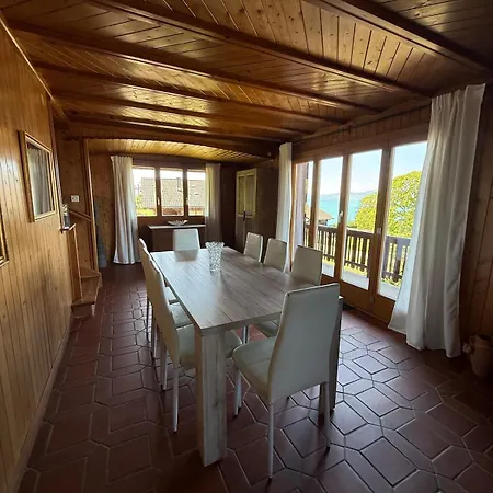 Beautiful, Friendly Geneva View Chalet *